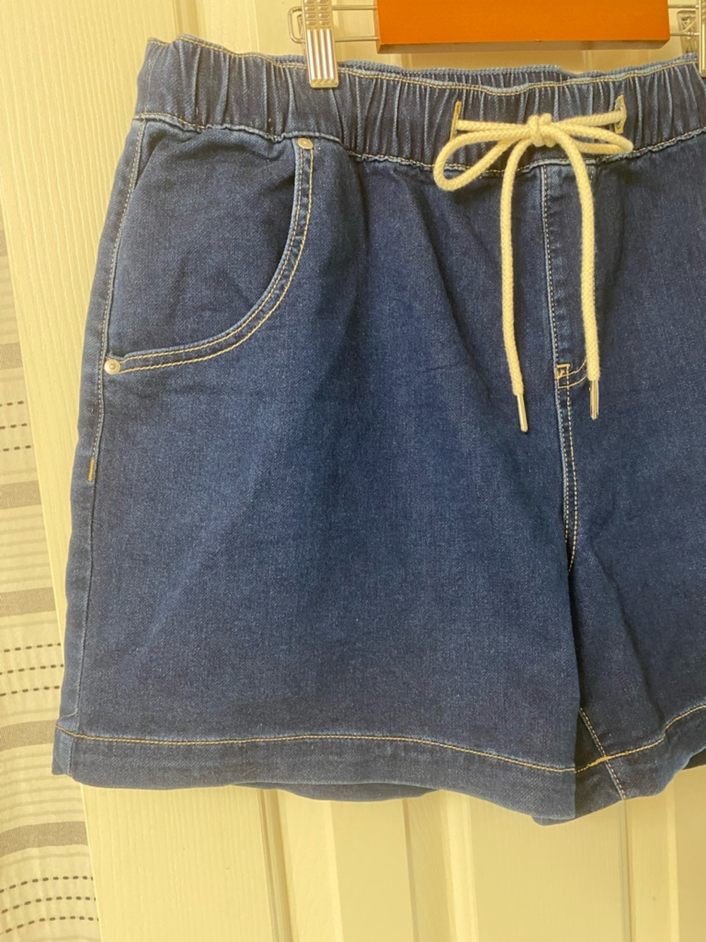 Lane Bryant High Rise Pull On Drawstring Denim Jean Shorts Size 14 - Picture 6 of 16